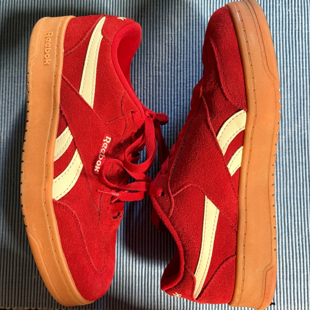 Suede Reeboks - worn once
